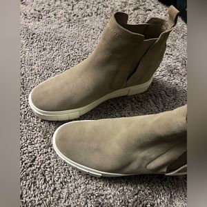 Dolce Vita wedge sneakers